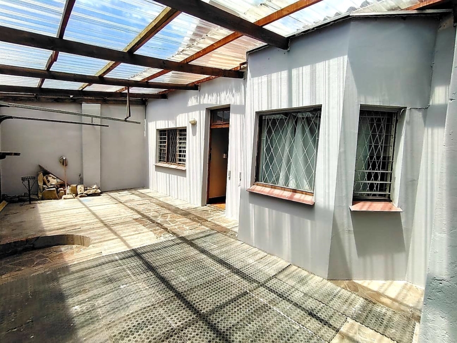 3 Bedroom Property for Sale in Quigney Eastern Cape